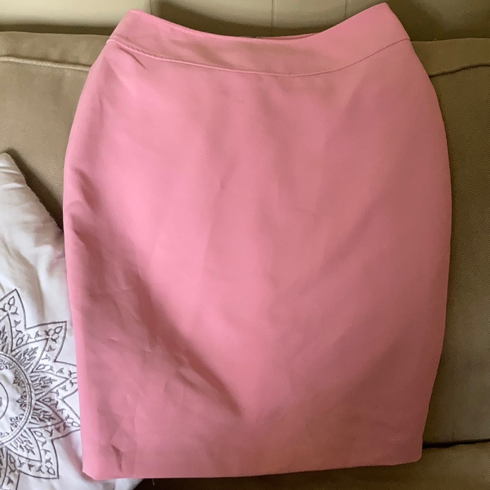 Dress suit skirt... Pink!!